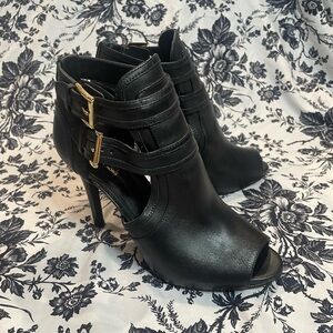 Michael Kors Black leather open-toe ankle boots with gold buckle detail